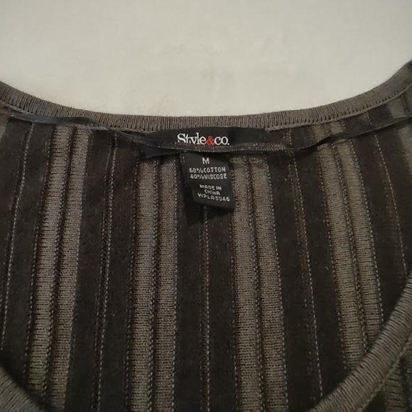 STYLE CO, CASUAL SWEATER DRESS GATHERED GEOMETRIC PATTERN AT WAIST, FLARE SKIRT - Picture 2 of 4